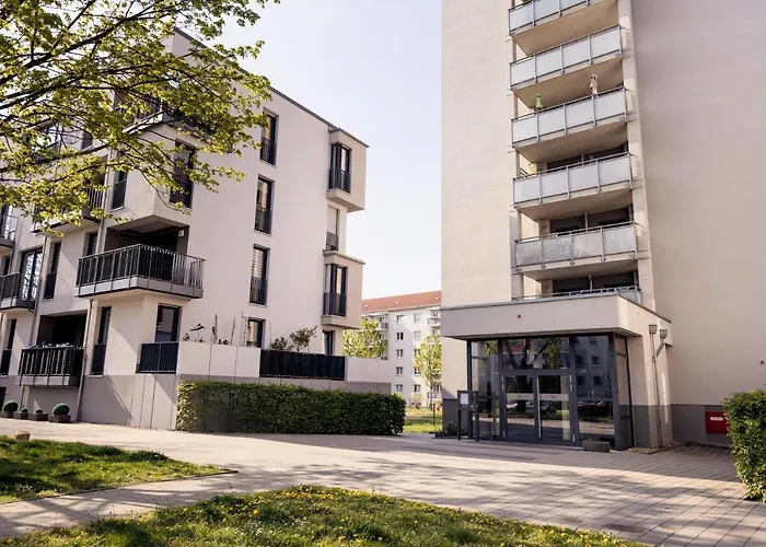 Apartment Pineapple - Zwinger Ix - 80qm - 1x Free Parking Dresden